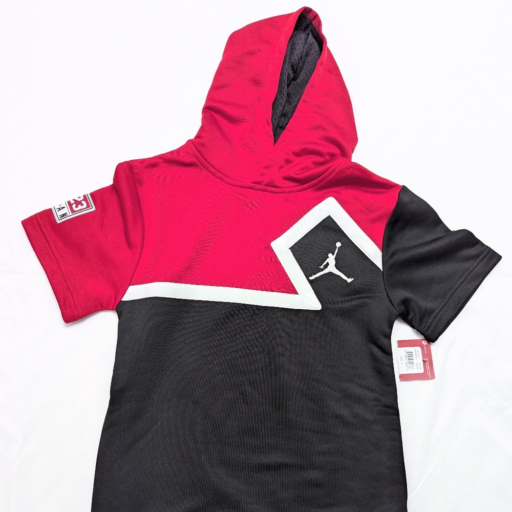 Jordan Kids Short Sleeve Pullover Hoodie (NWT)